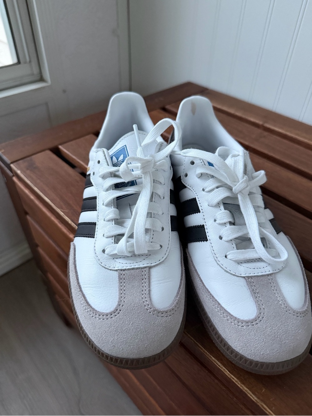 BRAND NEW NEVER WORN ADDIDAS Samba Classic White Black Suede Athletic Shoes - Picture 3 of 5